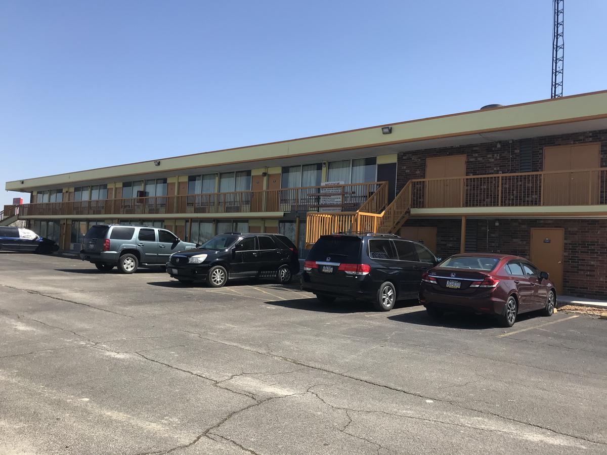 Days Inn By Wyndham Salem, Il Exterior foto